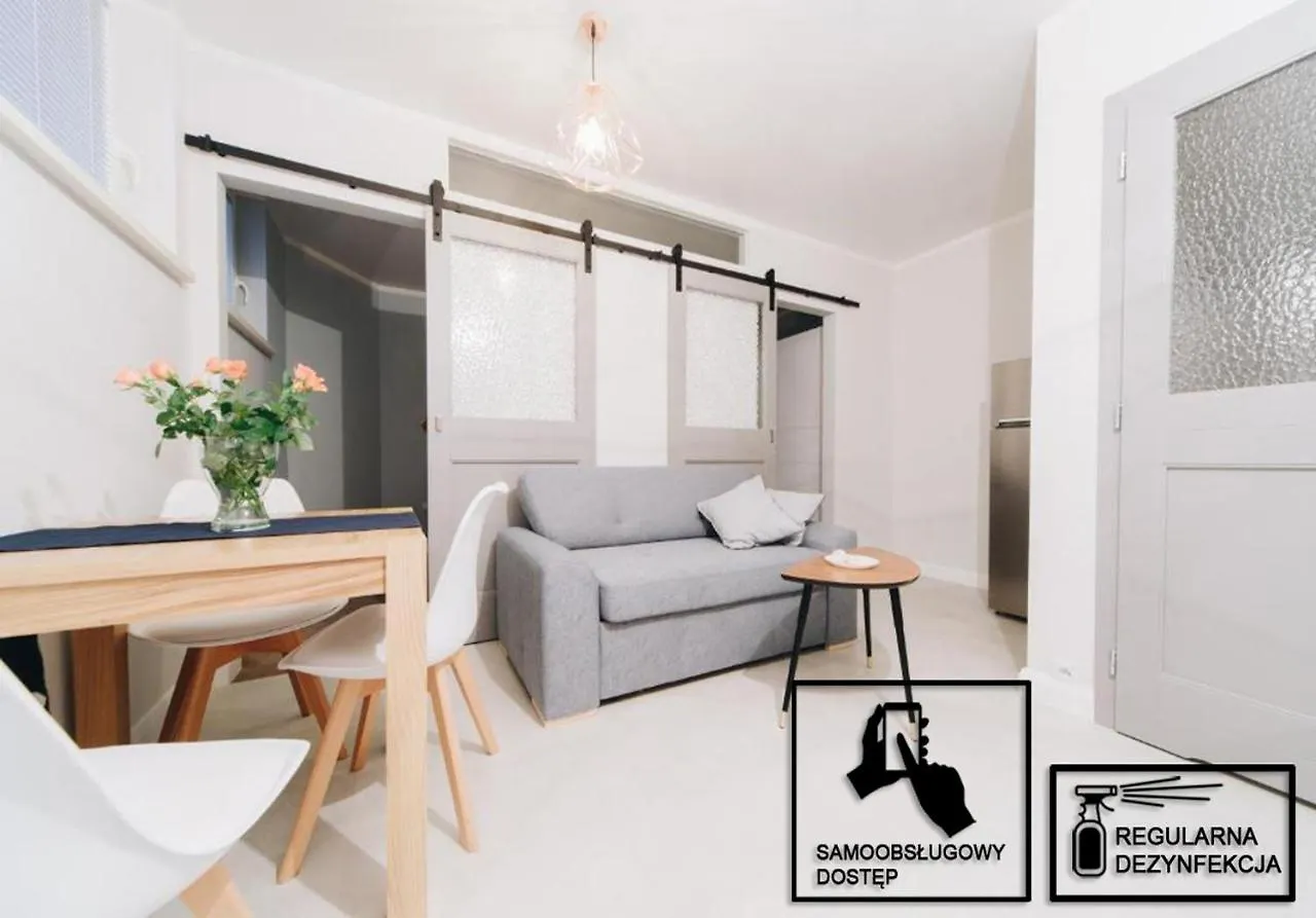 M6 Main Square Stylish One Bedroom location