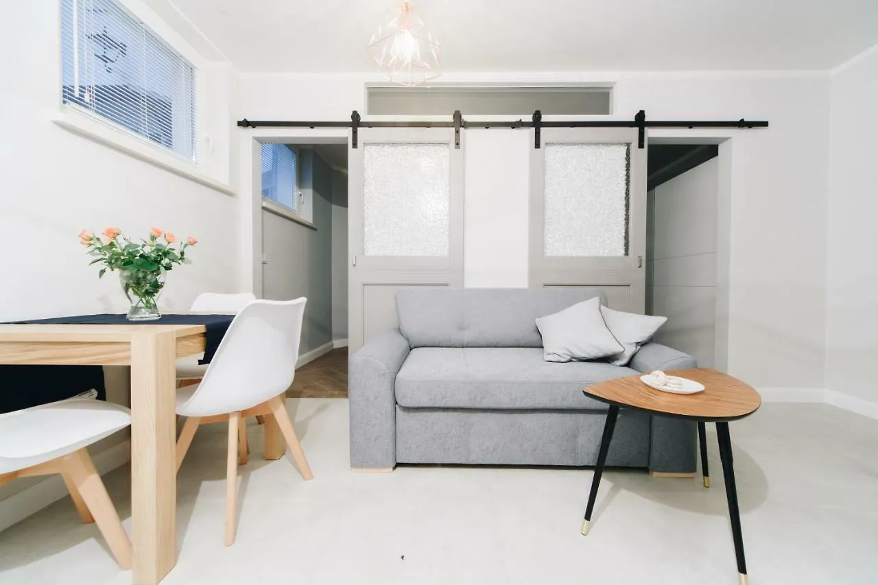 Apartment M6 Main Square Stylish One Bedroom Krakow