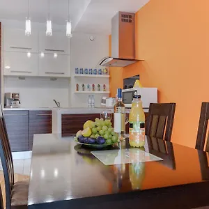 Of Pawia Apartman